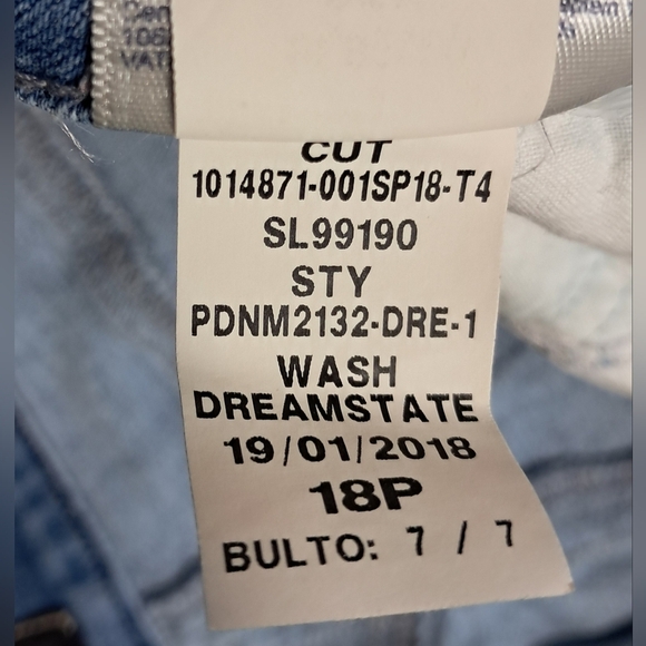 NYDJ Women's Dayla Wide Cuff Capri Size 18P - Picture 8 of 15